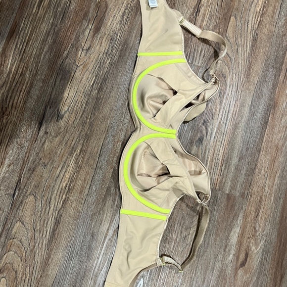 CAKE Lingerie Nursing Bra - Picture 2 of 7